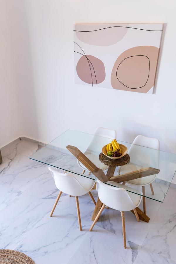Lavadoze Luxury Suites Éxo Goniá 外观 照片