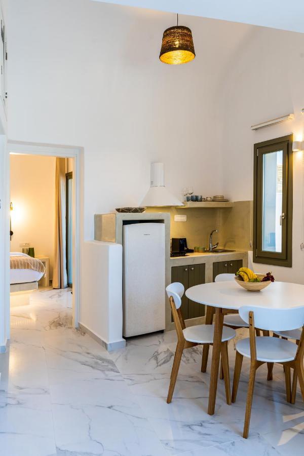 Lavadoze Luxury Suites Éxo Goniá 外观 照片